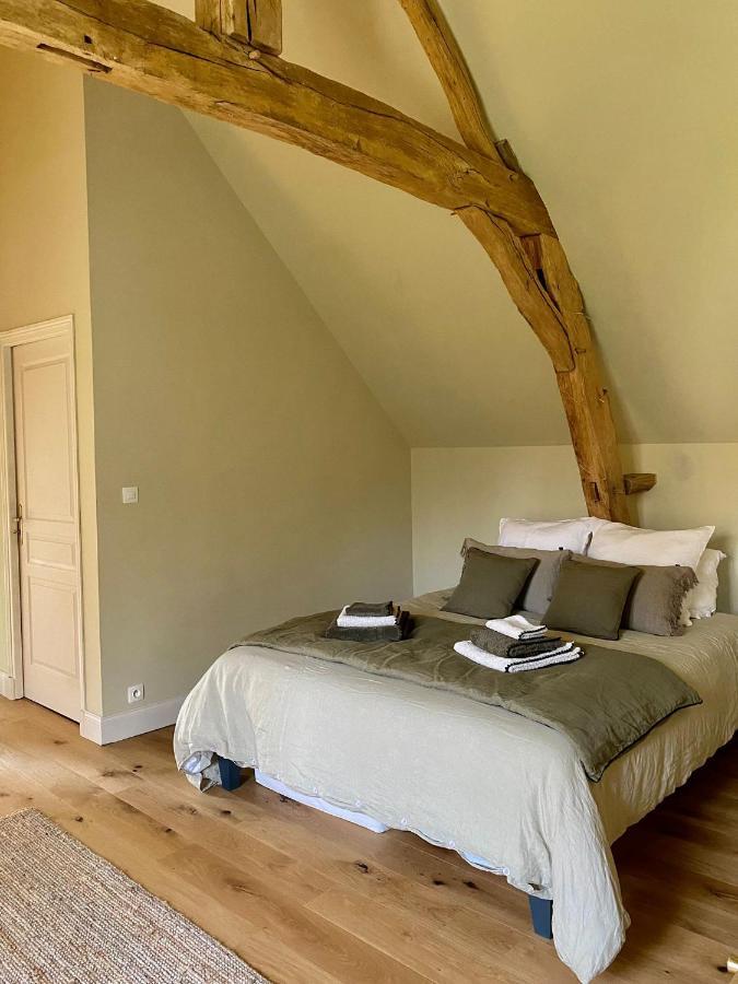 Le Moulin Du Mesnil Bed & Breakfast Saint Georges sur Cher Bagian luar foto