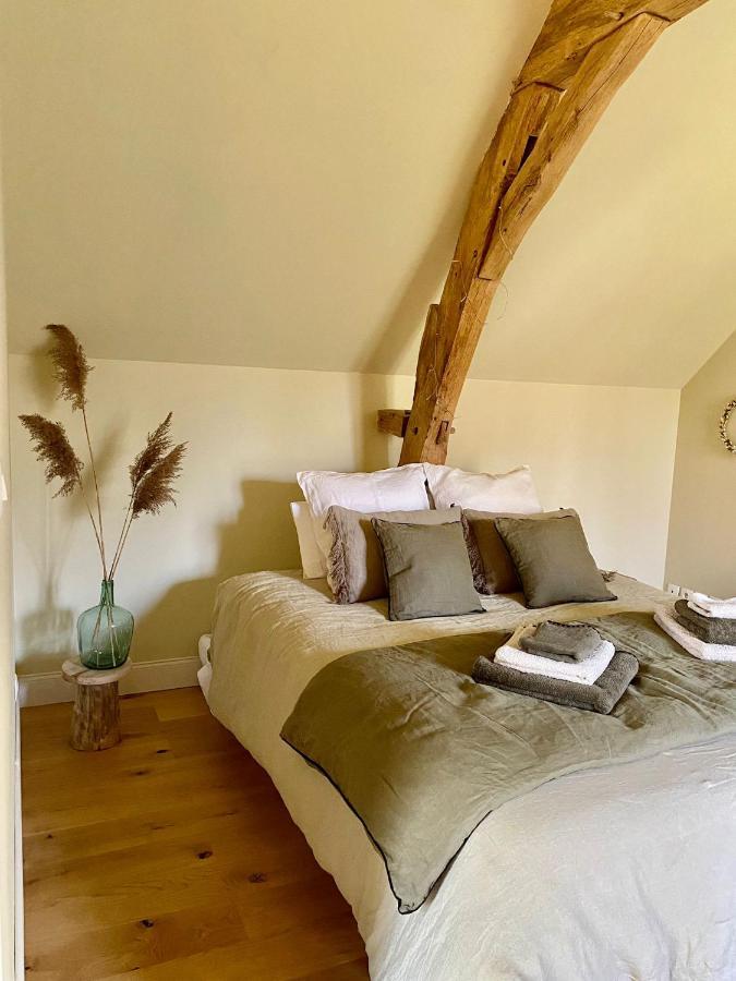 Le Moulin Du Mesnil Bed & Breakfast Saint Georges sur Cher Bagian luar foto