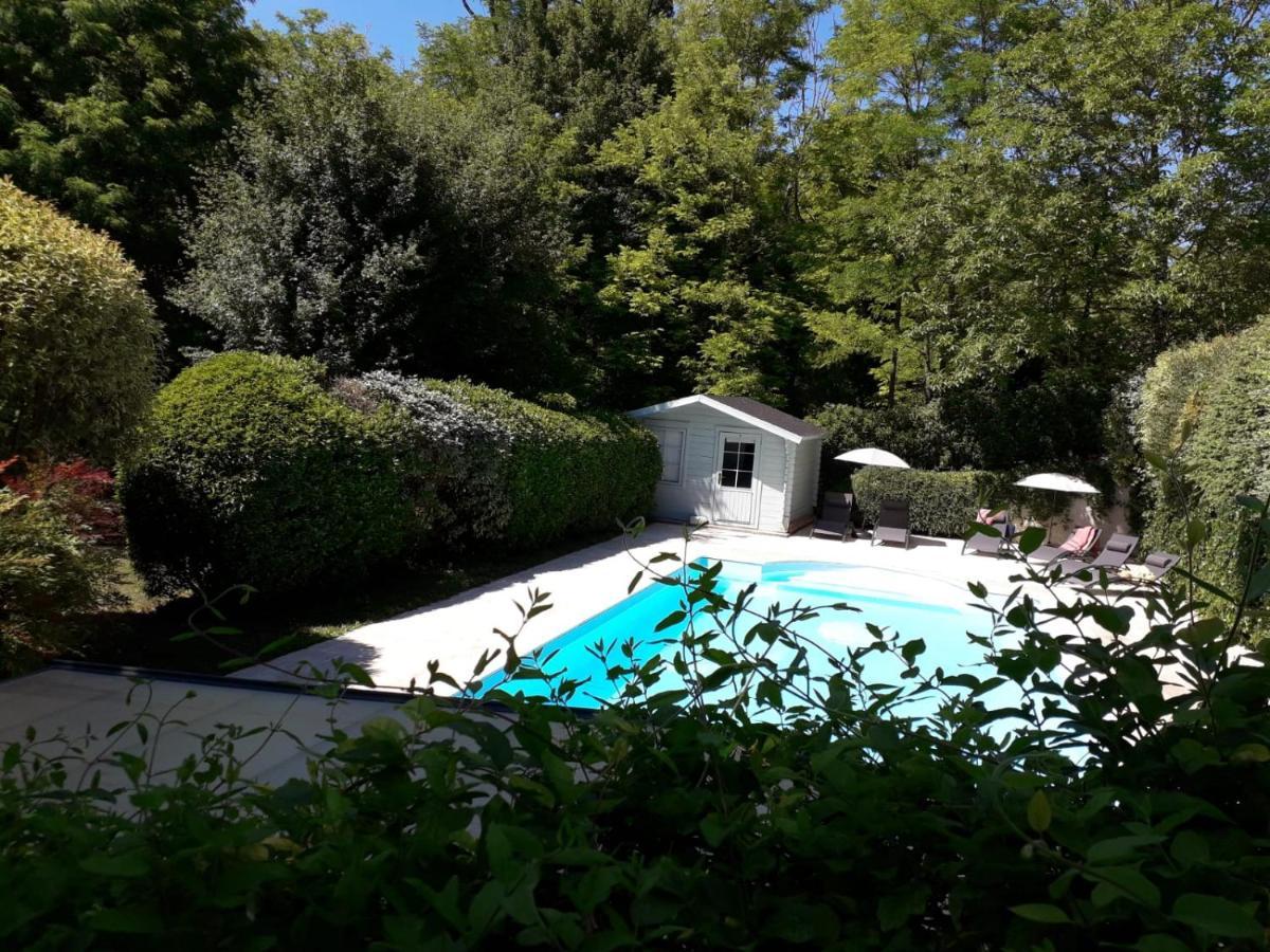Le Moulin Du Mesnil Bed & Breakfast Saint Georges sur Cher Bagian luar foto