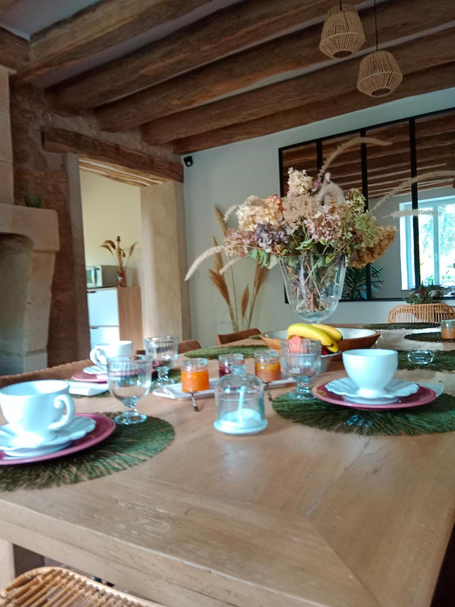 Le Moulin Du Mesnil Bed & Breakfast Saint Georges sur Cher Bagian luar foto