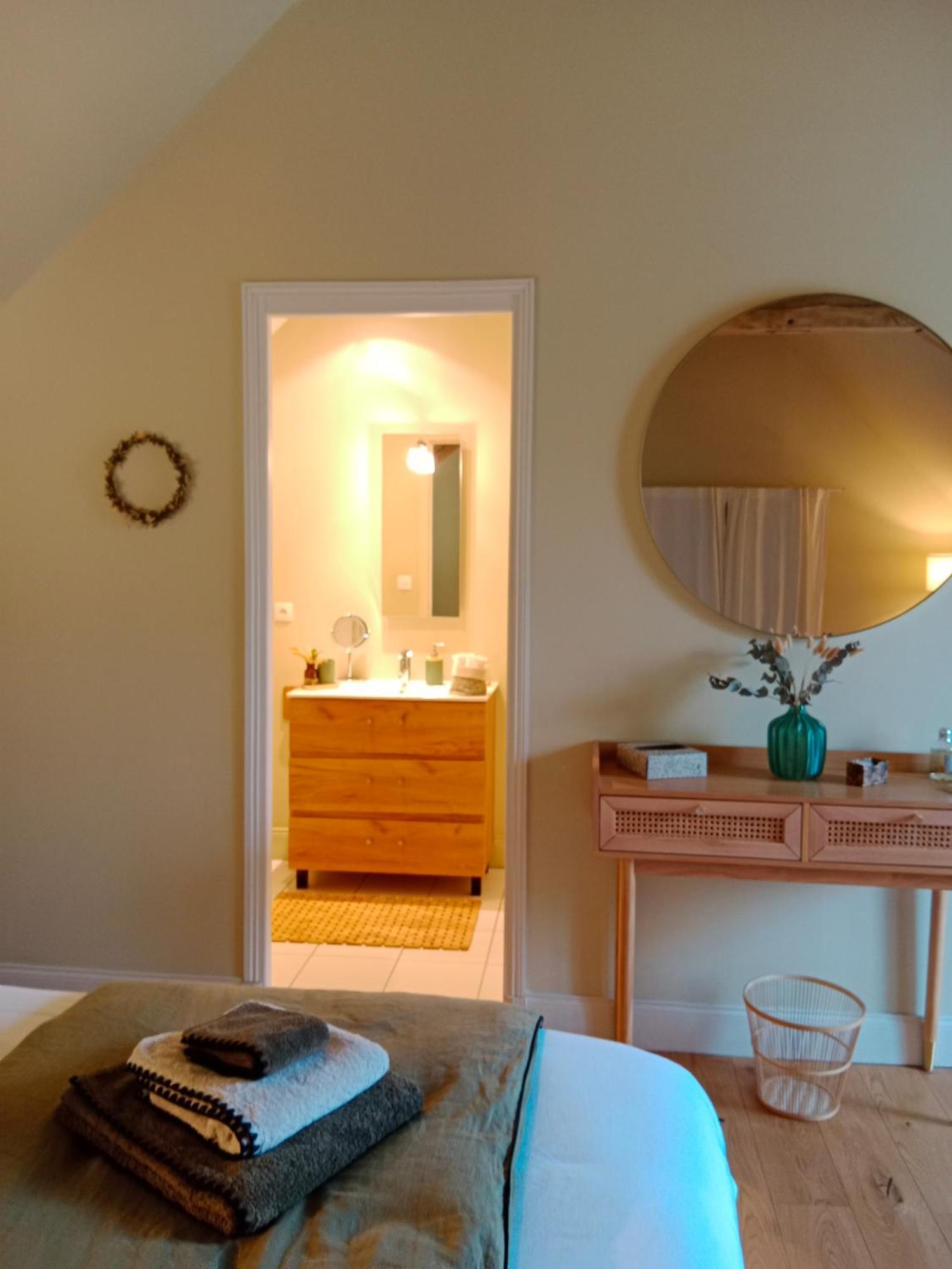Le Moulin Du Mesnil Bed & Breakfast Saint Georges sur Cher Bagian luar foto